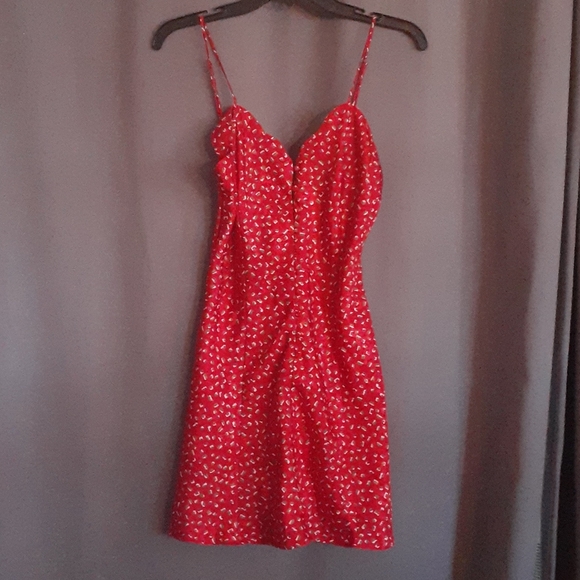 Victoria's Secrets Nightgown - Picture 1 of 4